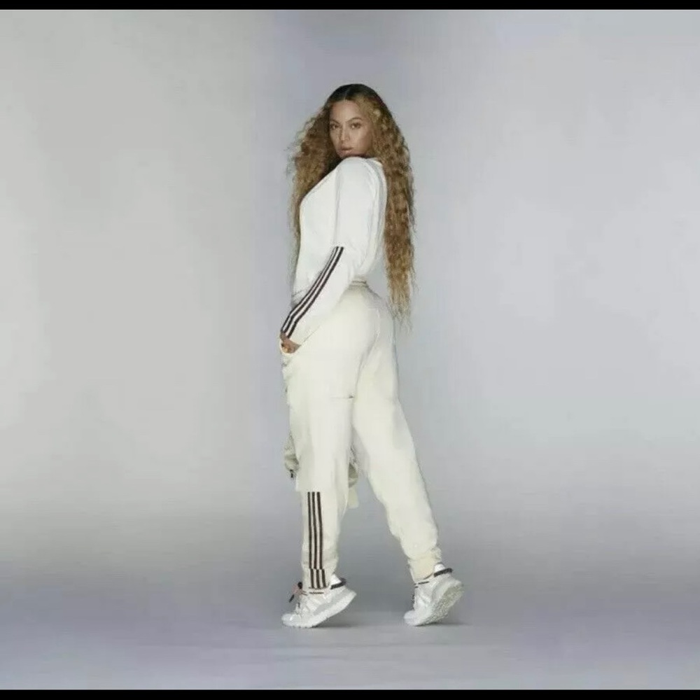 Ivy Park NWT joggers Beyoncé size S